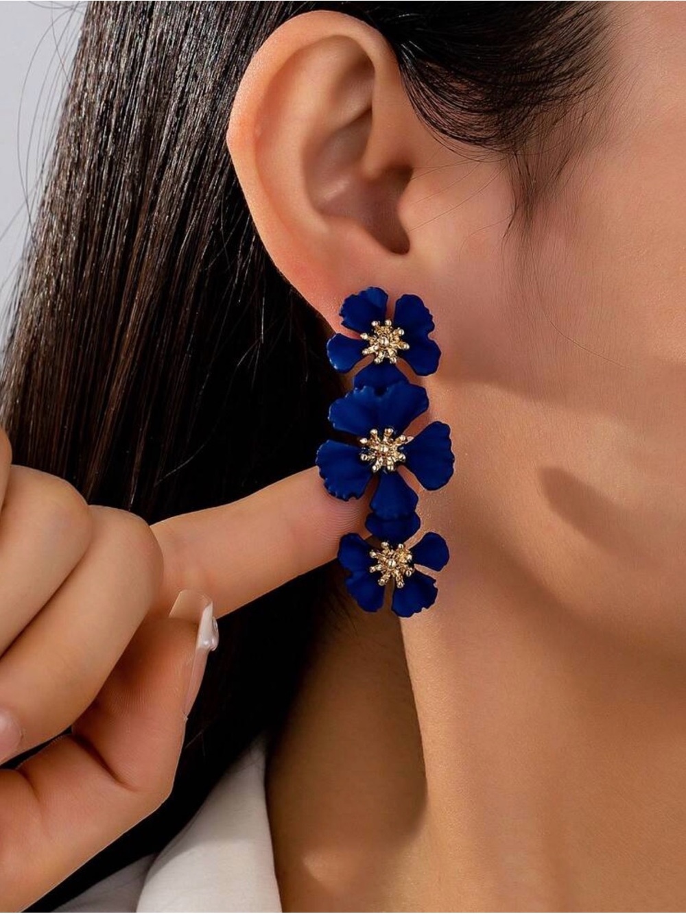 Three-Tier Blue Floral Drop Earrings with Gold Centers